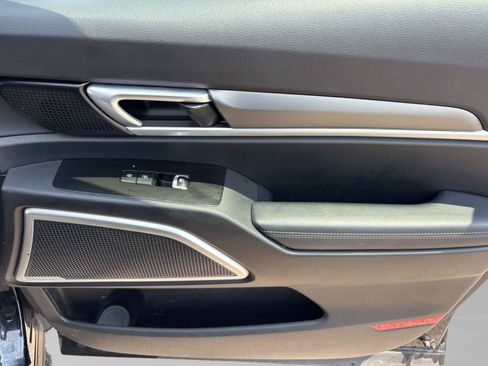 Used 2020 Kia Telluride S FWD image 19