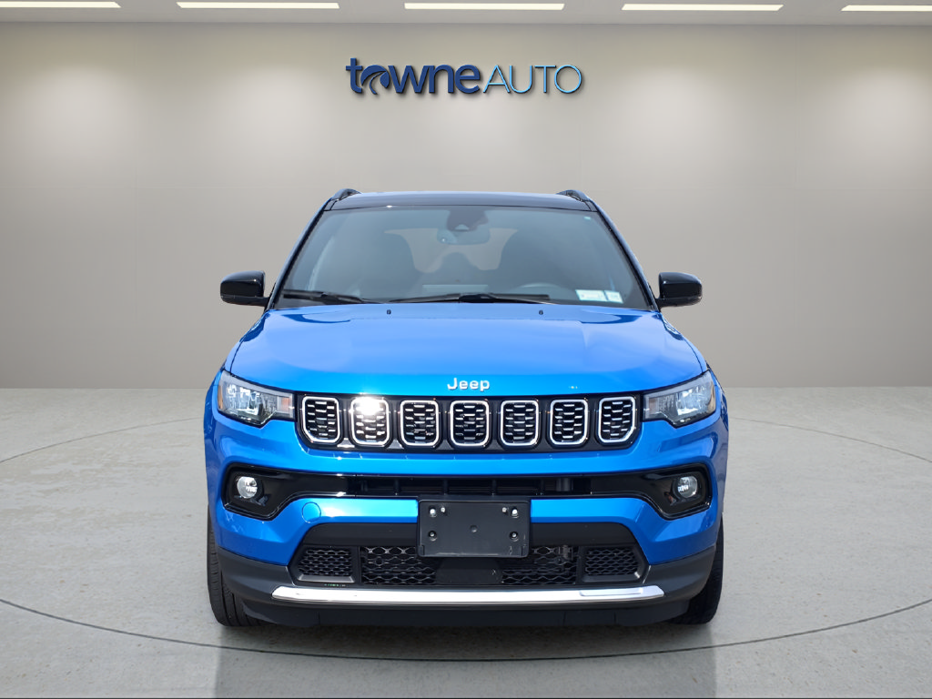 Used 2025 Jeep Compass Limited AWD/4WD image 9