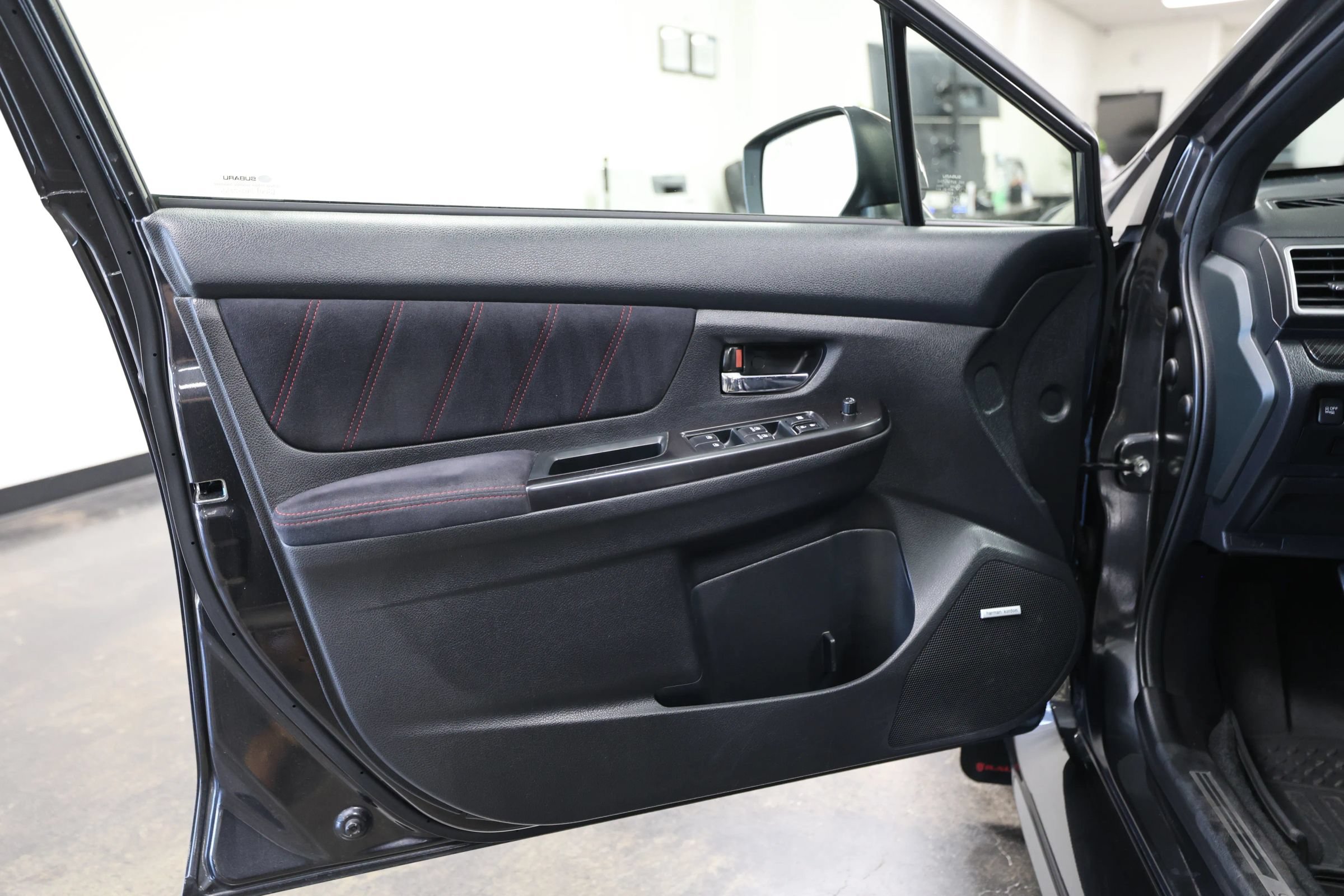 Used 2017 Subaru WRX STI AWD/4WD image 23