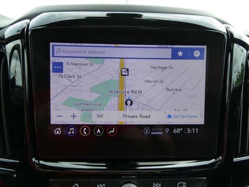 Used 2023 Chevrolet Traverse LT w/ LT Premium Package AWD/4WD image 36