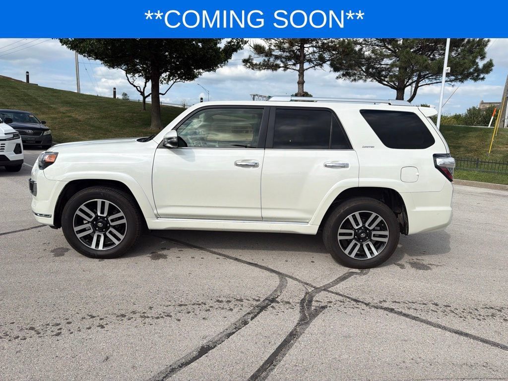 Used 2019 Toyota 4Runner Limited AWD/4WD image 11