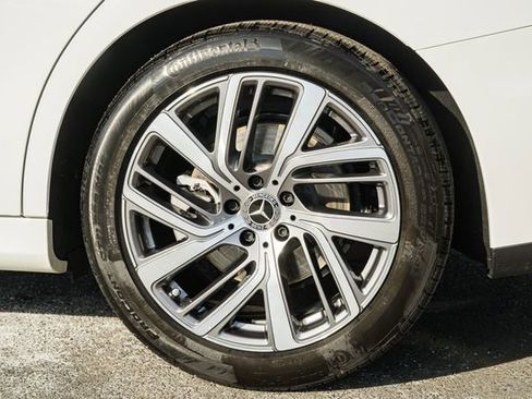 Certified 2025 Mercedes-Benz E 350 4MATIC Sedan image 18