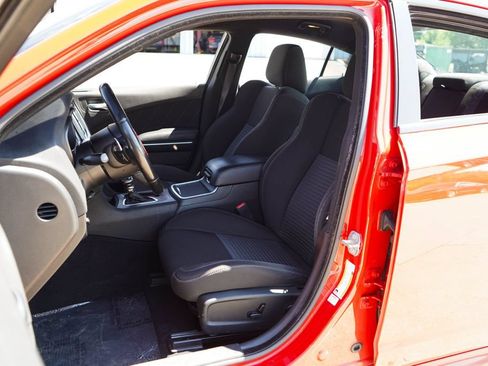 Used 2019 Dodge Charger GT RWD image 7