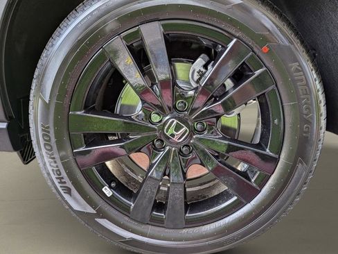 New 2026 Honda HR-V Sport image 7