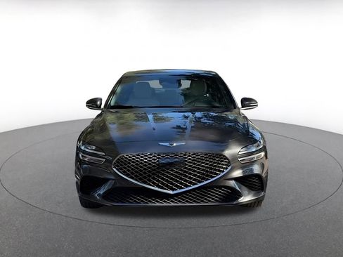 Used 2025 Genesis G70 2.5T image 4