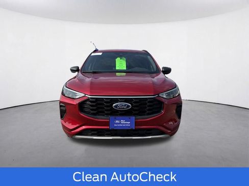 Used 2024 Ford Escape ST-Line w/ Tech Pack #1 AWD/4WD image 2