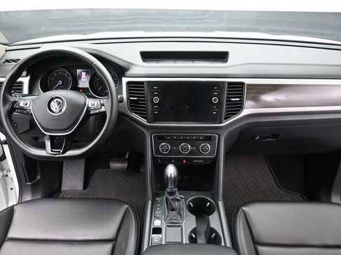 Used 2019 Volkswagen Atlas SE image 14