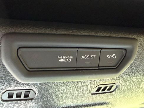 Used 2021 Jeep Wrangler Unlimited Sahara AWD/4WD image 33