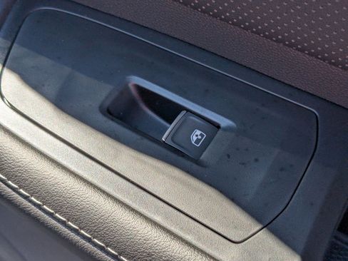 New 2026 Volkswagen Atlas SE image 34