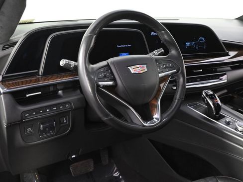 Used 2023 Cadillac Escalade Sport Platinum image 11