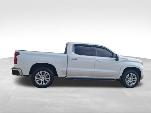Used 2025 Chevrolet Silverado 1500 LTZ w/ LTZ Premium Package image 7