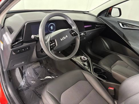 Used 2023 Kia Niro Wind FWD image 17