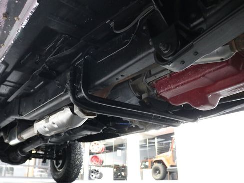 Used 1995 Ford F250 XLT image 25