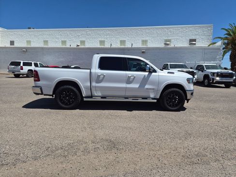 Used 2020 RAM 1500 Laramie AWD/4WD image 4