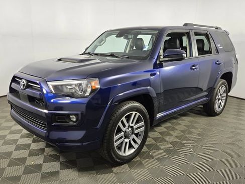 Used 2023 Toyota 4Runner TRD Sport image 3