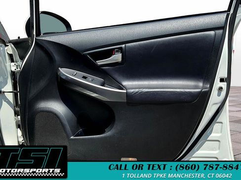 Used 2013 Toyota Prius Three image 24