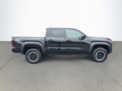 Used 2024 Toyota Tacoma TRD Off-Road AWD/4WD image 3