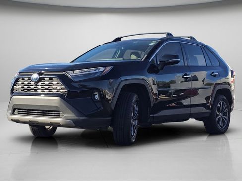 Used 2023 Toyota RAV4 Limited image 20