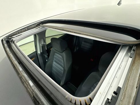 Used 2018 Honda CR-V EX image 25