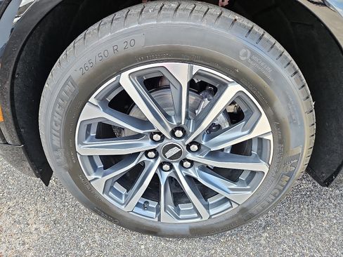 New 2026 Cadillac Lyriq Premium Sport image 13