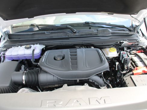 New 2026 RAM 1500 Limited AWD/4WD image 36