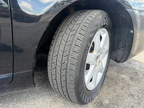 Used 2010 Toyota Avalon XL FWD image 26