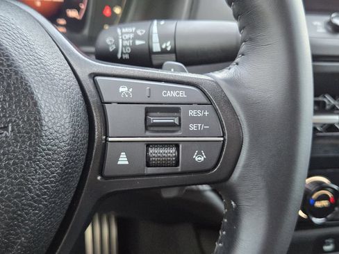 Used 2025 Honda Accord Sport image 28