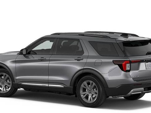 Used 2026 Ford Explorer Active w/ Active Comfort Package AWD/4WD image 25
