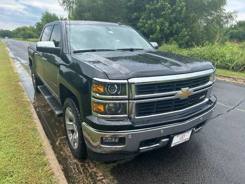 Used 2014 Chevrolet Silverado 1500 LTZ Z71 w/ LTZ Plus Package AWD/4WD image 2