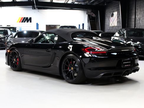 Used 2016 Porsche Boxster Spyder RWD image 20