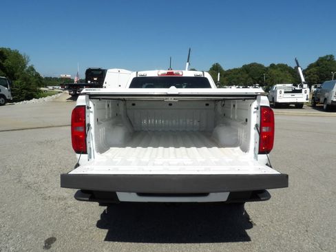 Used 2022 Chevrolet Colorado LT w/ Fleet Safety Package RWD image 39