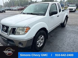 Used 2011 Nissan Frontier SV AWD/4WD video 1