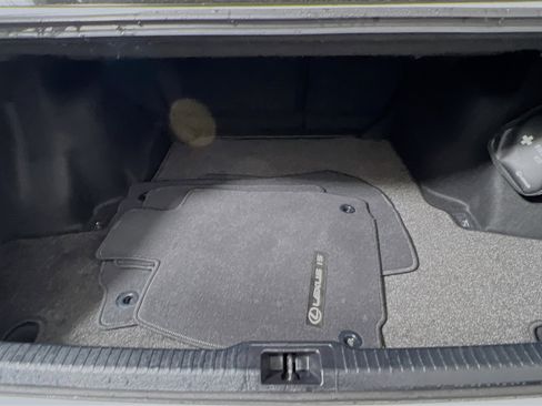 Used 2023 Lexus IS 300 300 w/ Premium Package image 34