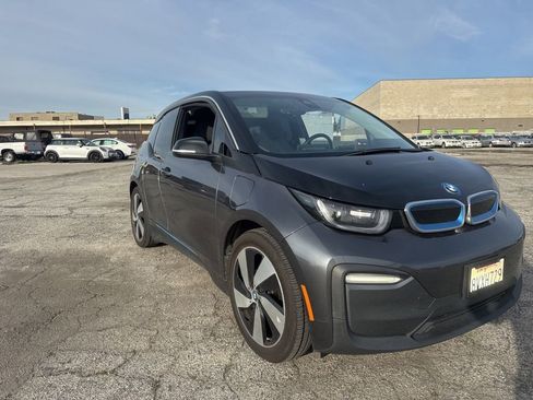 Used 2018 BMW i3 w/ Range Extender image 7