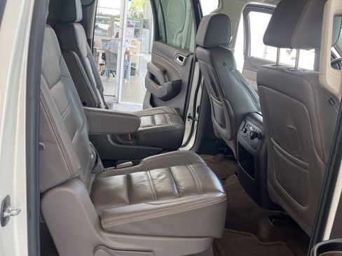 Used 2015 GMC Yukon XL Denali w/ Touring Package RWD image 27