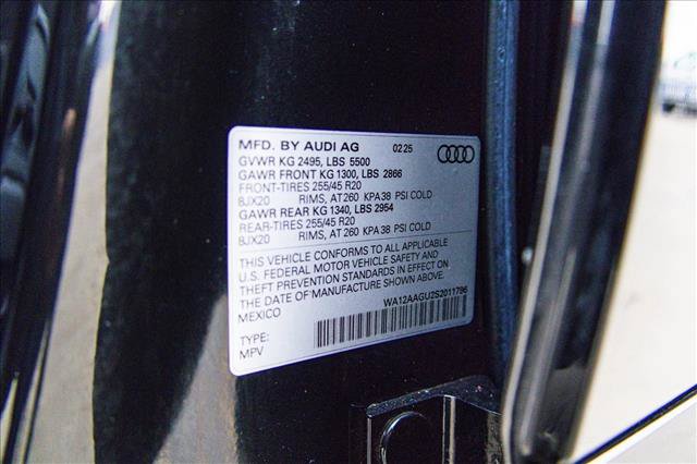 Certified 2025 Audi Q5 Premium w/ Premium Plus AWD/4WD image 28