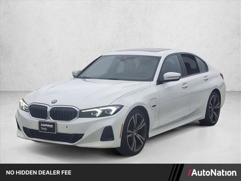 Used 2023 BMW 330e w/ Driving Assistance Package RWD image 1