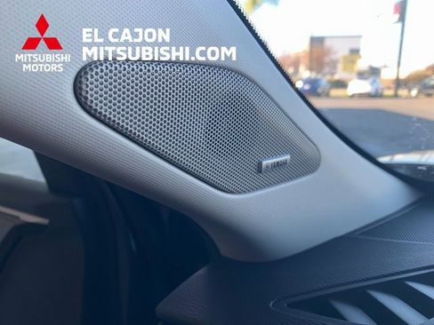 New 2026 Mitsubishi Outlander SEL image 22