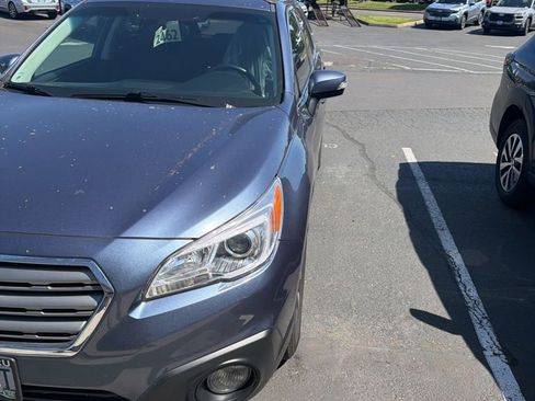 Used 2015 Subaru Outback 2.5i Limited AWD/4WD image 10