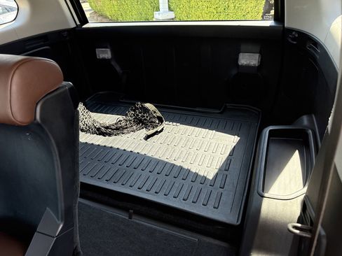 Used 2023 Toyota 4Runner Limited image 15