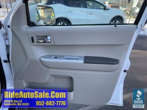Used 2008 Mercury Mariner Premier image 13