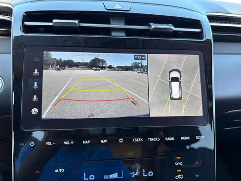 Certified 2024 Hyundai Tucson Limited AWD/4WD image 15