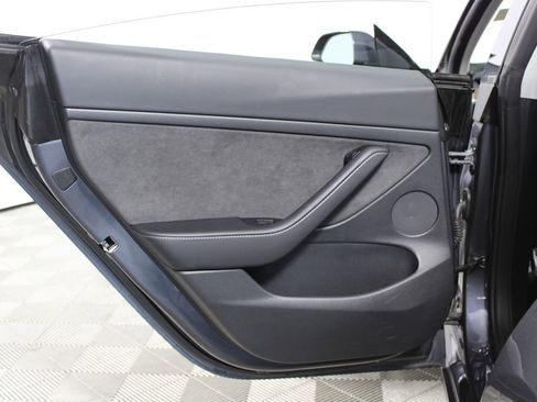 Used 2022 Tesla Model 3 image 20