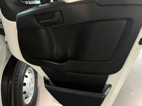 Used 2023 RAM ProMaster 2500 FWD image 26