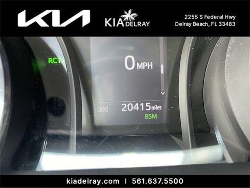 Used 2020 Toyota Camry SE w/ Convenience Package image 31