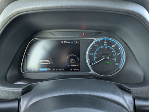 Used 2023 Nissan Leaf SV Plus image 11