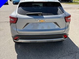 New 2026 Chevrolet Trax LT w/ Driver Confidence Package FWD video 4