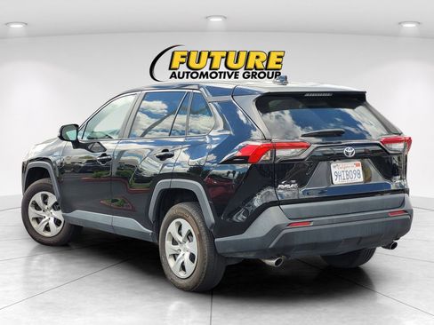 Used 2023 Toyota RAV4 LE AWD/4WD image 6
