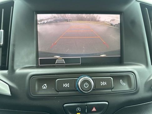 Used 2023 GMC Terrain SLE w/ Driver Convenience Package AWD/4WD image 28