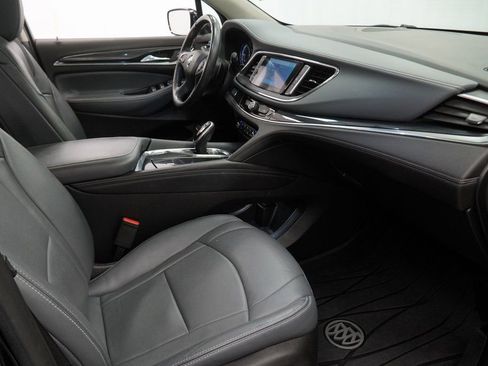 Used 2021 Buick Enclave Essence w/ Sport Touring Edition image 48